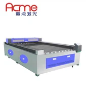 Machine de découpe laser CNC